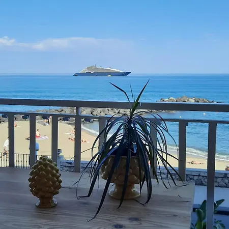 Arcadia Golden Bay * 지아르디니낙소스