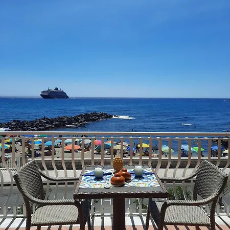 Arcadia Golden Bay 아파트